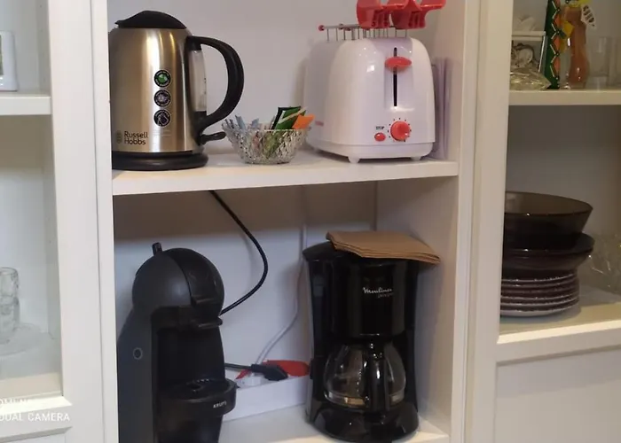 Olga Nel Centro Storico Di Intra